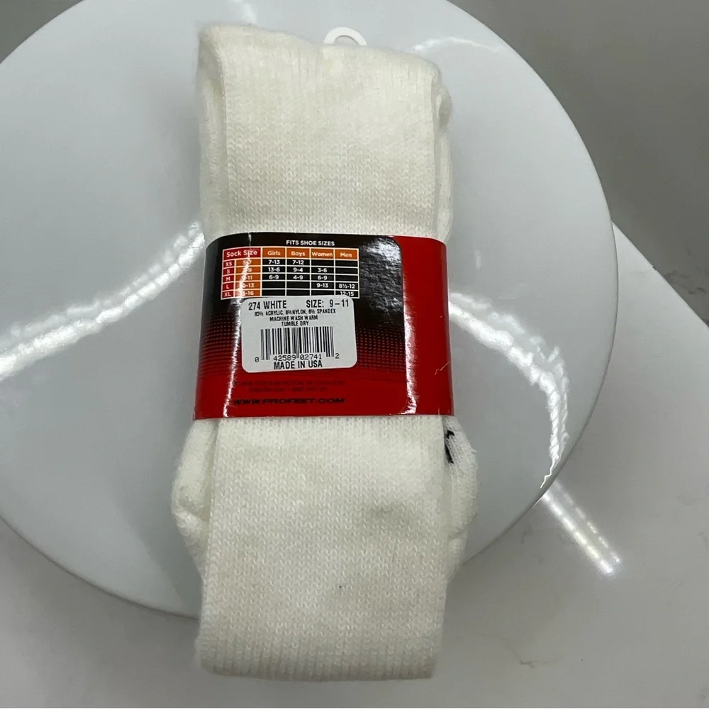 Pro Feet Multi-Sport Made in USA White socks size Medium